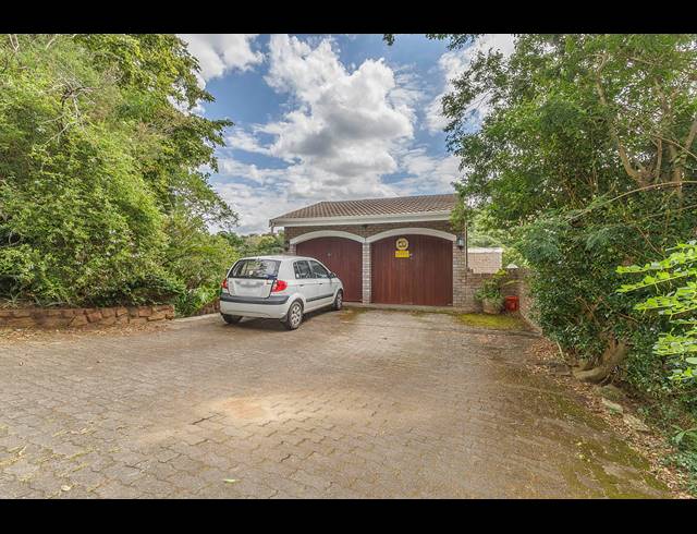 6 BEDROOM HOUSE FOR SALE IN WESTVILLE